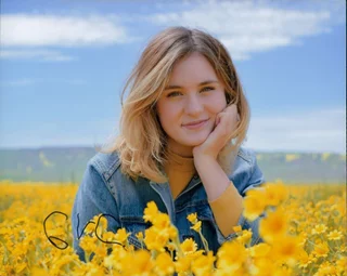 Grace Victoria Cox autograph