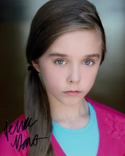 Jenna Davis autograph