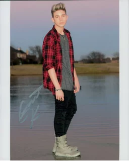 Grant Knoche autograph