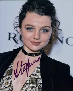 Stefania Owen autograph