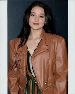 Issie Swickle autograph