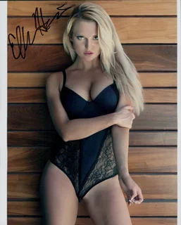 Ellie Heiden autograph