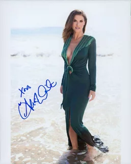 Alison Waite autograph