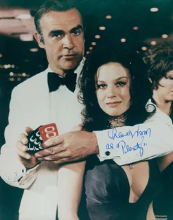 Lana Wood autograph