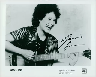 Janis Ian autograph