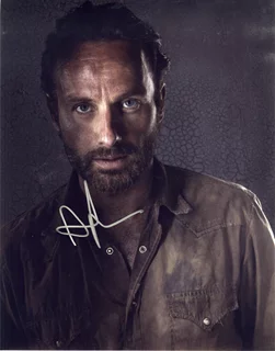 Andrew Lincoln autograph