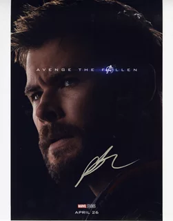 Chris Hemsworth autograph