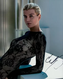 Eugenia Kuzmina autograph