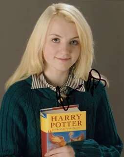 Evanna Lynch autograph