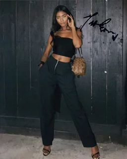 Tatiana Price autograph