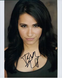 Tiffany Smith autograph