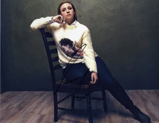 Lena Dunham autograph