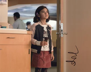 Scarlett Estevez autograph