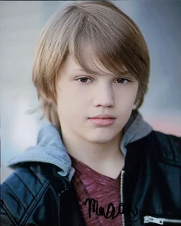 Mason McNulty autograph