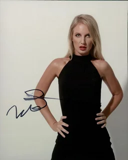Anya Shevchenko autograph