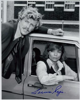 Louise Pajo autograph