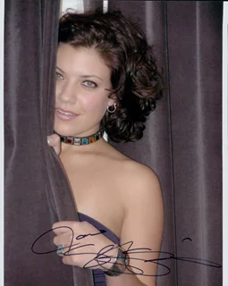 Tiffany Shepis autograph