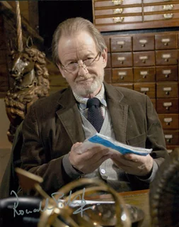 Ronald Pickup autograph