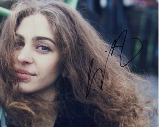 Carmel Amit autograph