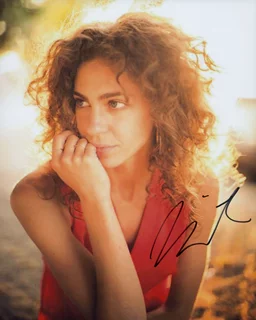 Carmel Amit autograph