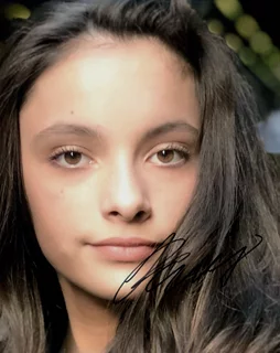 Paris Bravo autograph