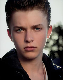 Jacob Hopkins autograph