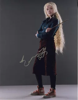 Evanna Lynch autograph