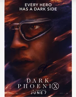 Evan Peters autograph