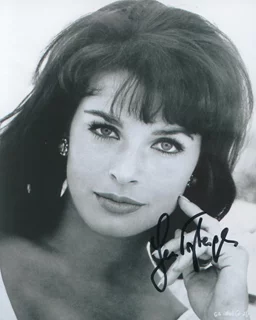 Senta Berger autograph