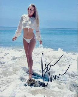 Stephanie Chaney autograph