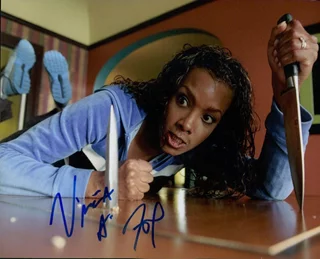 Vivica A. Fox autograph