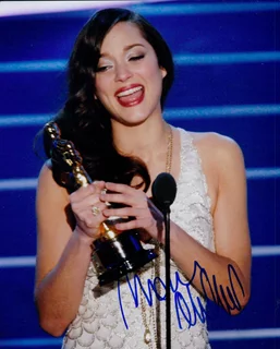 Marion Cotillard autograph