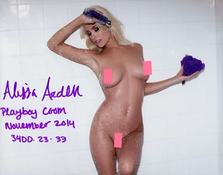 Alissa Arden autograph