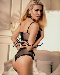 Joanna Borov autograph