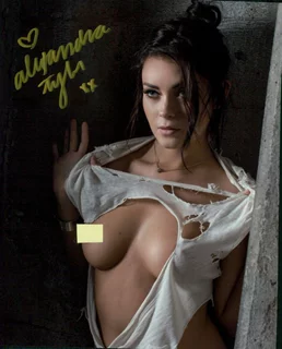 Alexandra Tyler autograph