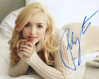 Peyton Roi List autograph