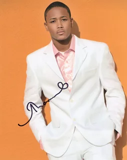 Romeo Miller autograph