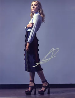 Saoirse Ronan autograph