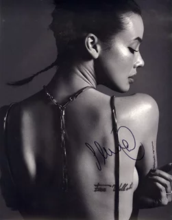 Stephanie Corneliussen autograph
