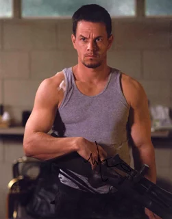 Mark Wahlberg autograph
