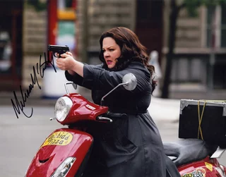 Melissa McCarthy autograph