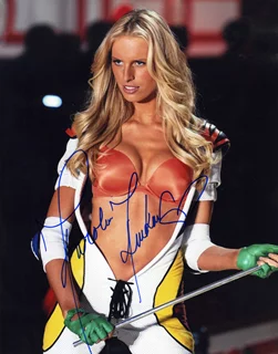 Karolina Kurkova autograph