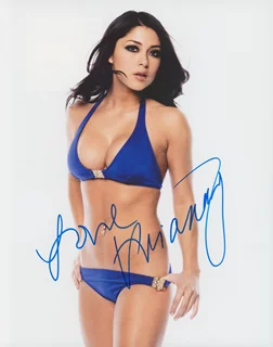 Arianny Celeste autograph