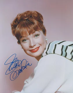 Shirley MacLaine autograph