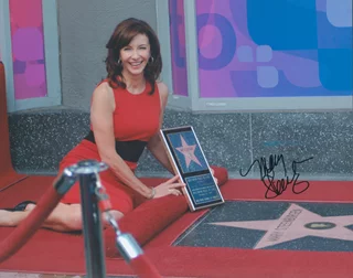 Mary Steenburgen autograph