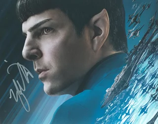Zachary Quinto autograph