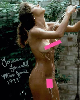 Louann Fernald autograph