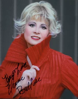 Elaine Ballace autograph