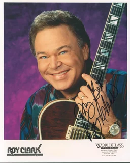 Roy Clark autograph