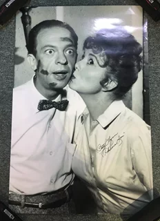 Betty Lynn autograph